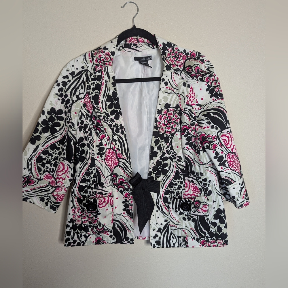 Willi Smith Women's Black and Pink Patterned Blazer With Tie Front Size M
